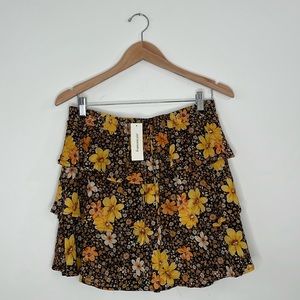 Francesca’s Collections Mini Skirt Floral Print Tiered Women’s Size Large